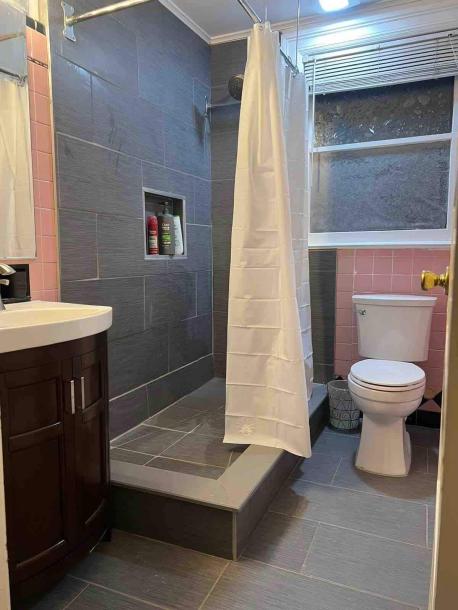 Room in North Bergen, New Jersey, United States 1 double bedShared bathroom-1