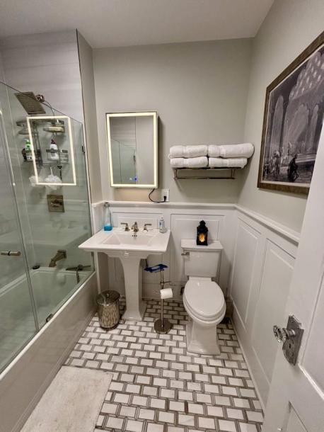 Room in The Bronx, New York, United States 1 double bedShared bathroom-2