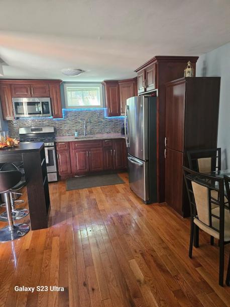 Entire rental unit in Yonkers, New York, United States 4 guests1 bedroom1 bed1 bath-8