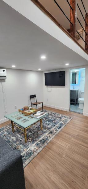 Tiny home in Yonkers, New York, United States 4 guests1 bedroom2 beds1 bath-1