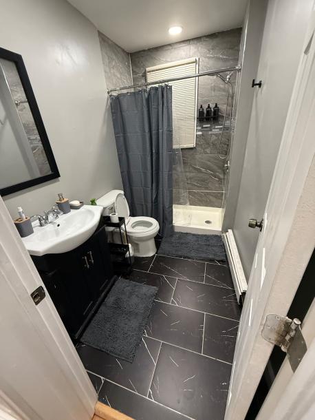 Room in Elizabeth, New Jersey, United States 1 bedShared bathroom-9