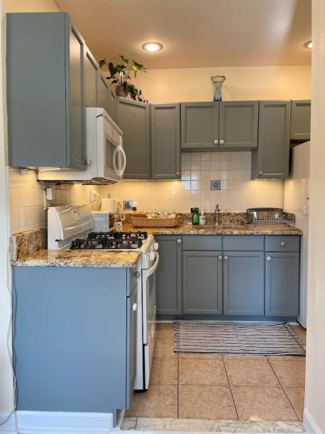 Entire rental unit in Jersey City, New Jersey, United States 4 guests2 bedrooms2 beds1 bath-10