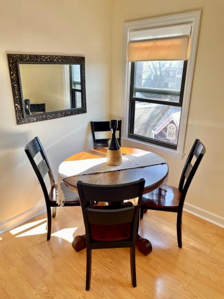 Entire rental unit in Jersey City, New Jersey, United States 4 guests2 bedrooms2 beds1 bath-6