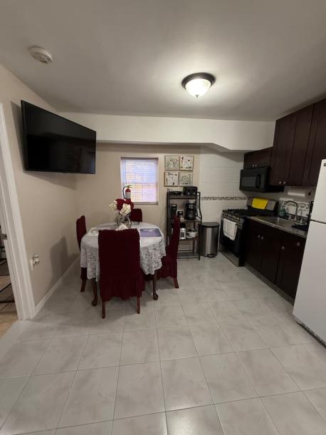 Entire rental unit in North Bergen, New Jersey, United States 6 guests2 bedrooms3 beds1 bath-8