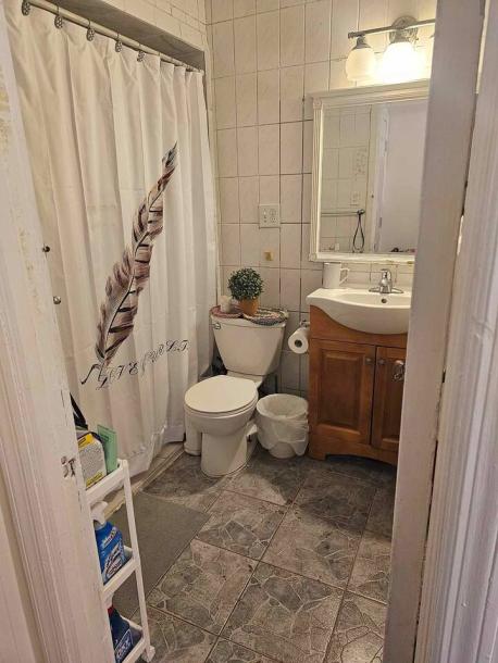 Room in North Bergen, New Jersey, United States 1 bedShared bathroom-3