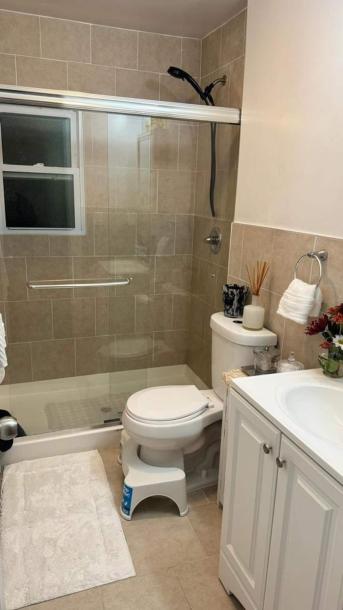 Room in Yonkers, New York, United States 1 bedShared bathroom-9