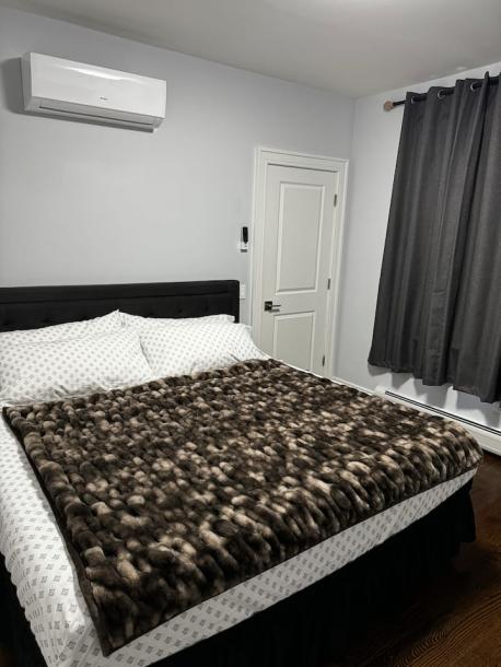 Private room in guest suite in Staten Island, New York, United States 1 guest1 bedroom1 bed1 private bath-6