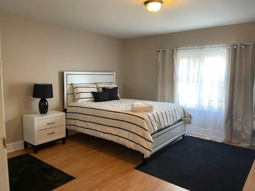 Entire rental unit in East Orange, New Jersey, United States 2 guests1 bedroom1 bed1 bath-7