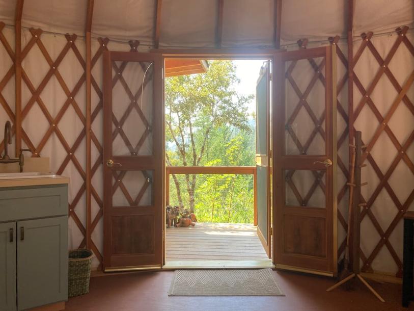 Yurt in Gasquet, California 2 guests1 bedroom1 bed1 bath-1