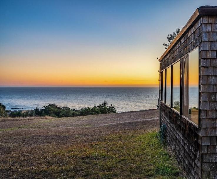 Entire home in Sea Ranch, California 4 guests2 bedrooms2 beds2 baths-7