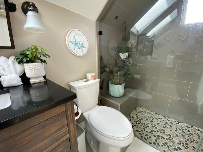 Entire guest suite in Half Moon Bay, California 2 guestsStudio1 bed1 bath-16