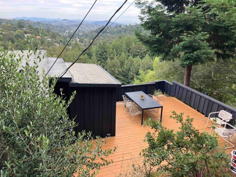 Entire guest suite in Mill Valley, California 2 guests1 bedroom1 bed1 bath-2