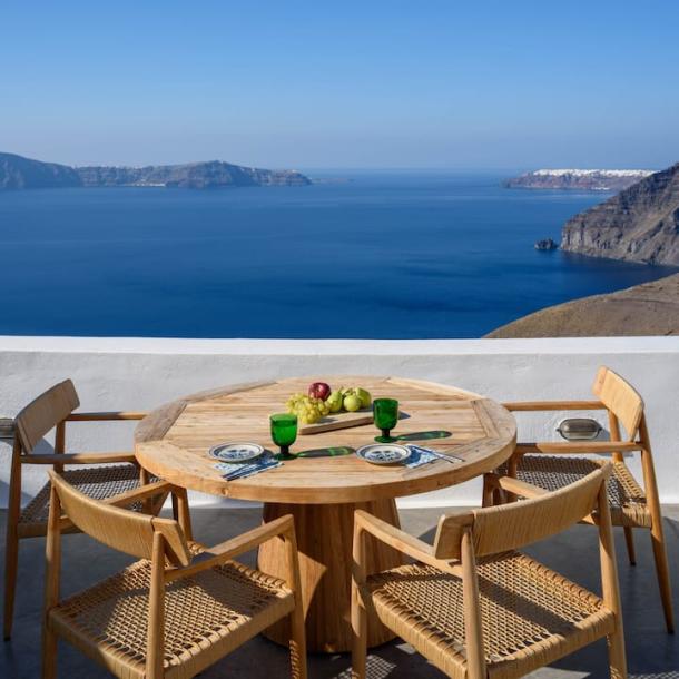 Cycladic home in Fira, Greece 6 guests3 bedrooms3 beds3 baths-8