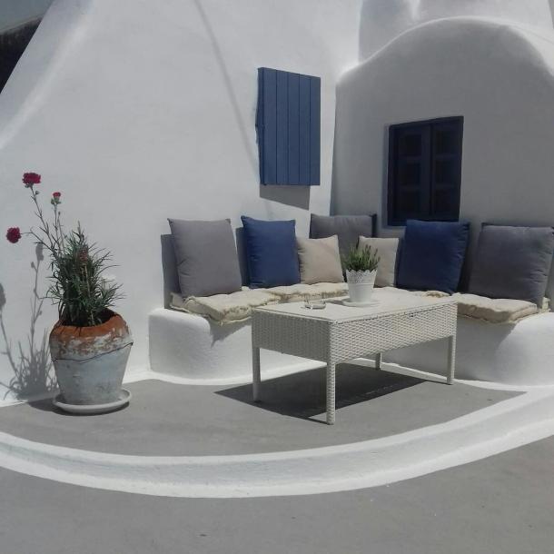 Cycladic home in Pyrgos Kallistis, Greece 3 guests1 bedroom1 bed1.5 baths-6