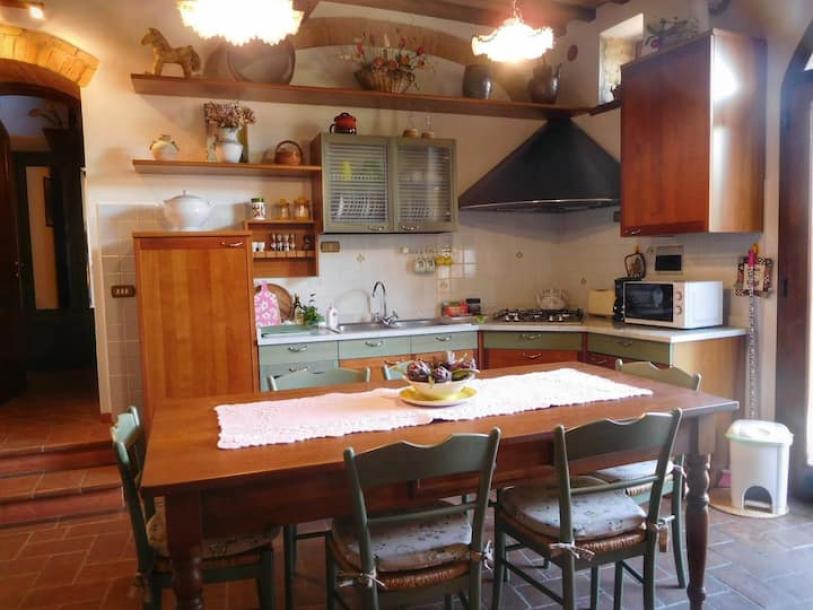 Entire home in San Gimignano, Italy 2 guests1 bedroom1 bed1 bath-13