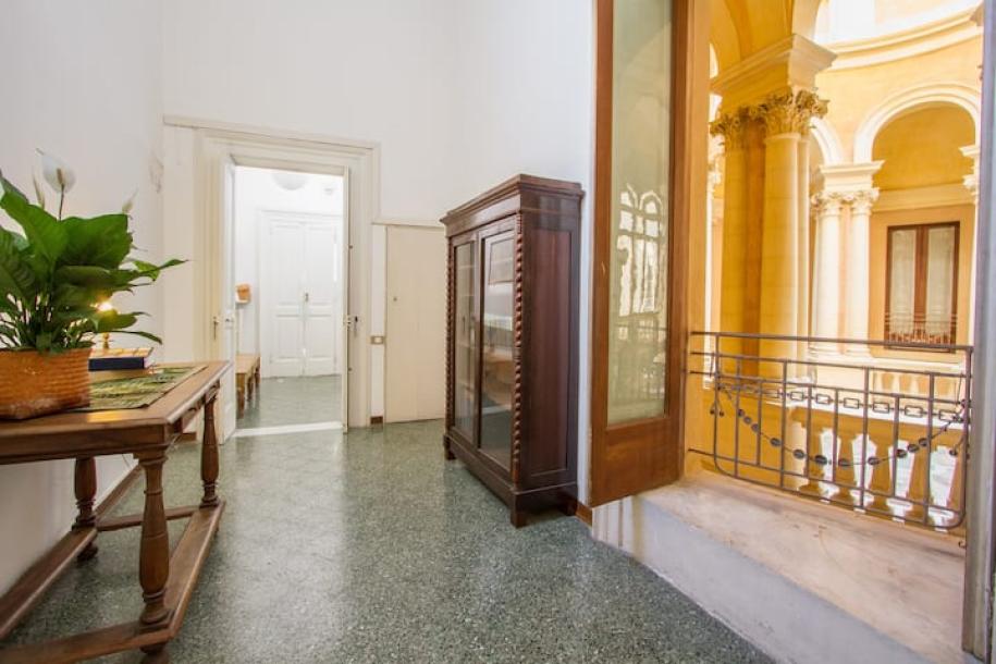 Room in bed and breakfast in Lecce, Italy 3 guests1 bedroom3 beds1 private bath-11