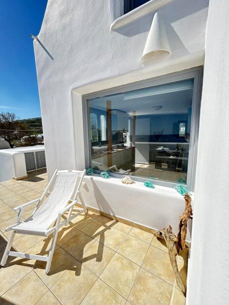 Cycladic home in Imerovigli, Greece 4 guests1 bedroom3 beds1 bath-4