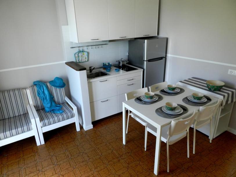 Entire rental unit in Manarola, Italy 4 guests2 bedrooms2 beds1 bath-8