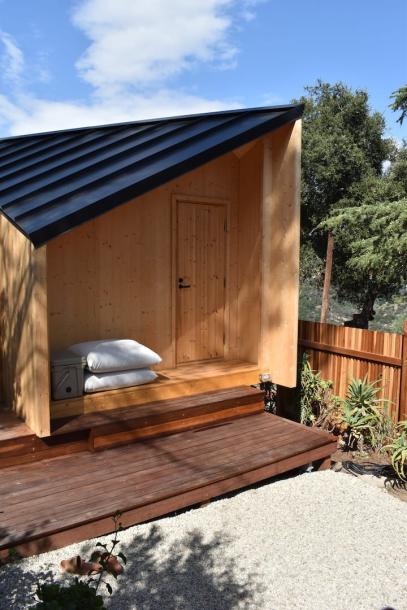 Tiny home in Topanga, California 2 guests1 bedroom1 bedHalf-bath-6