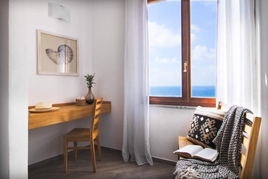 Entire rental unit in Riomaggiore, Italy 2 guests1 bedroom1 bed1 bath-4