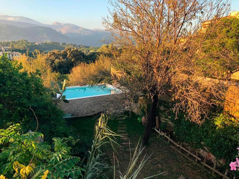 Room in Campanet, Spain 1 double bedPrivate attached bathroom-19