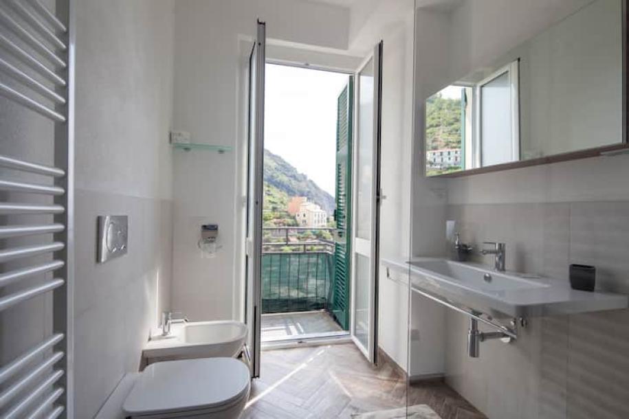 Entire rental unit in Riomaggiore, Italy 4 guests1 bedroom2 beds1 bath-3