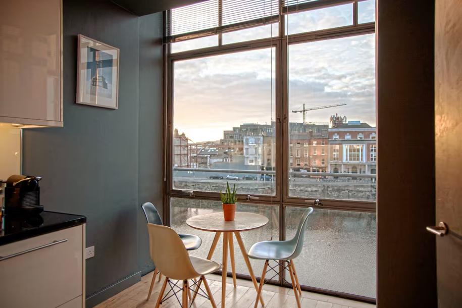 Unique apartment | Temple Bar | On The River-2