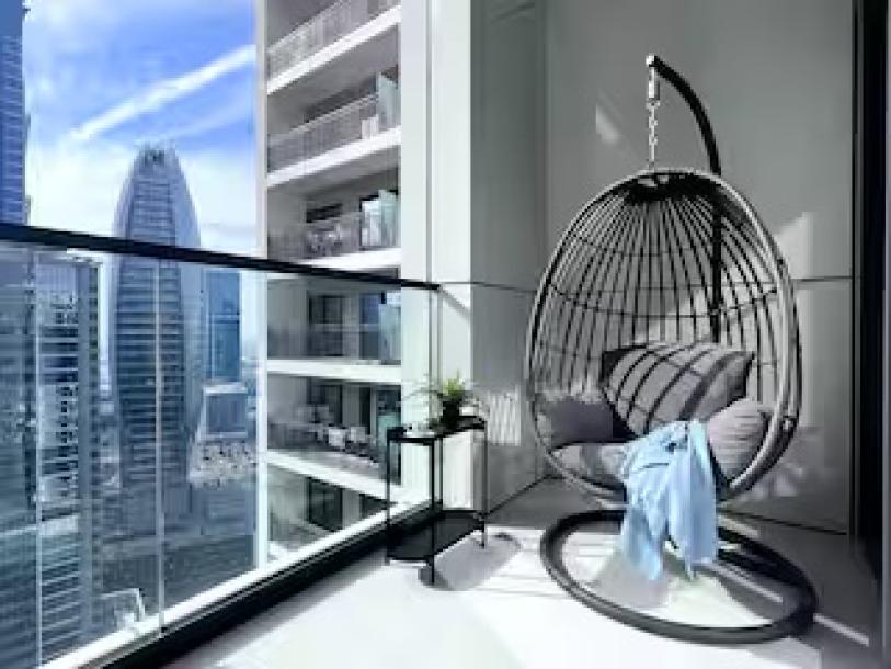 Ideal Urban Haven in Lively Business Bay-1