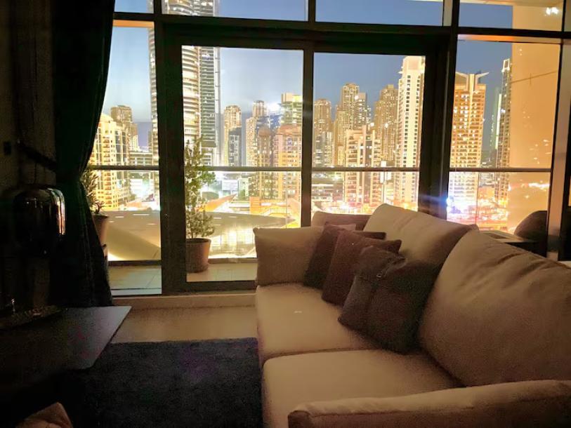 luxury apartment on the metro, facing Dubai Marina-11