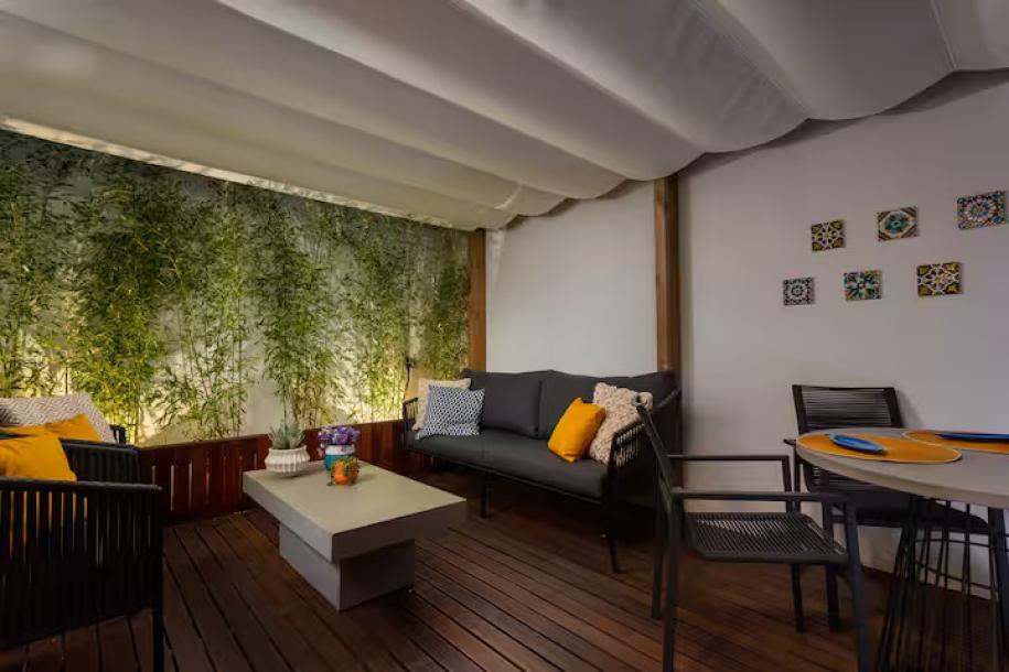 STUPENDO-2BR- Patio&RefreshPond-A/C-Center-Park lisbon portugal-6