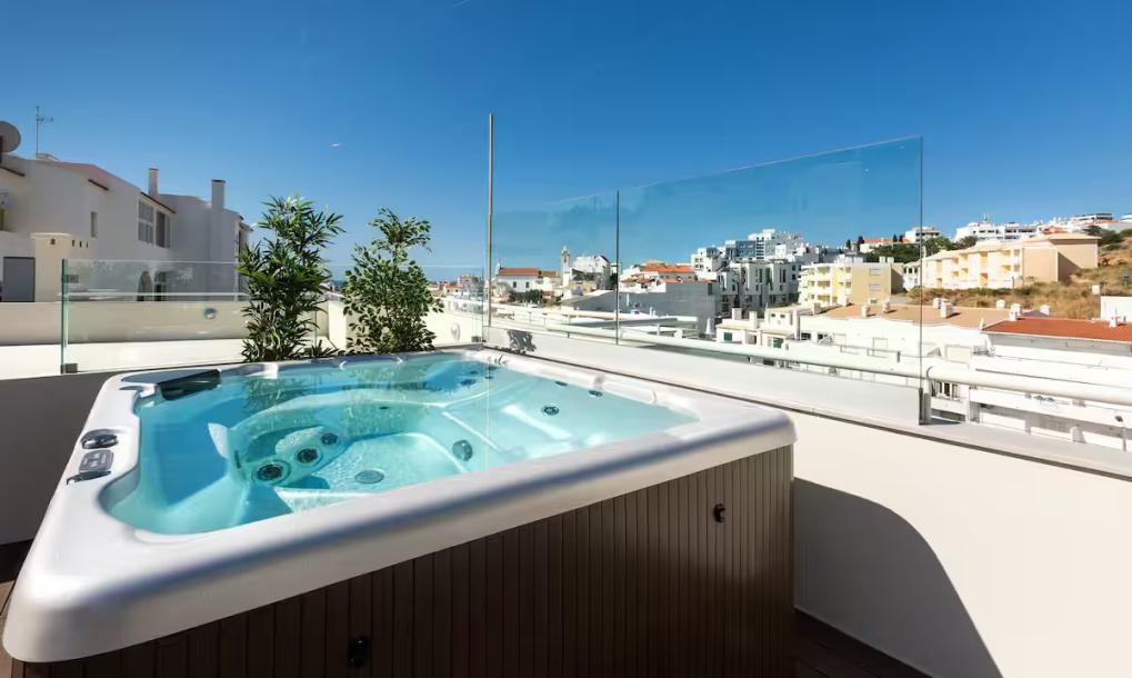 Penthouse Priv Jaccuzzi Downtown 1-15