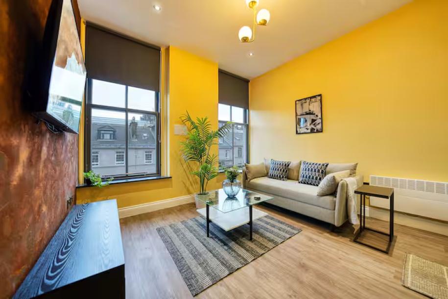 Stunning Central Station 1 Bed Apartment-7