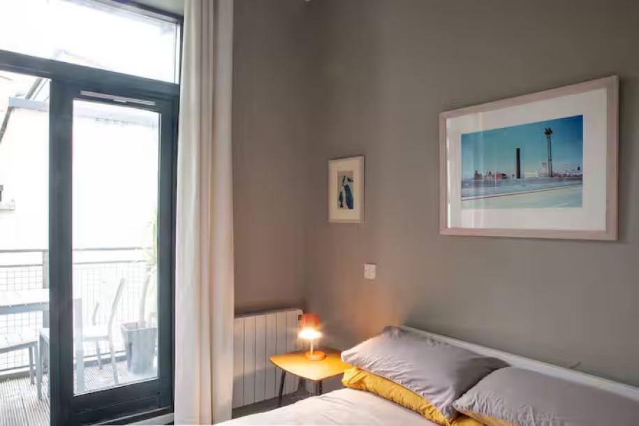 Unique apartment | Temple Bar | On The River-11