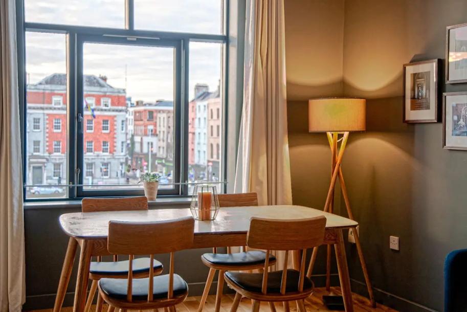 Unique apartment | Temple Bar | On The River-12