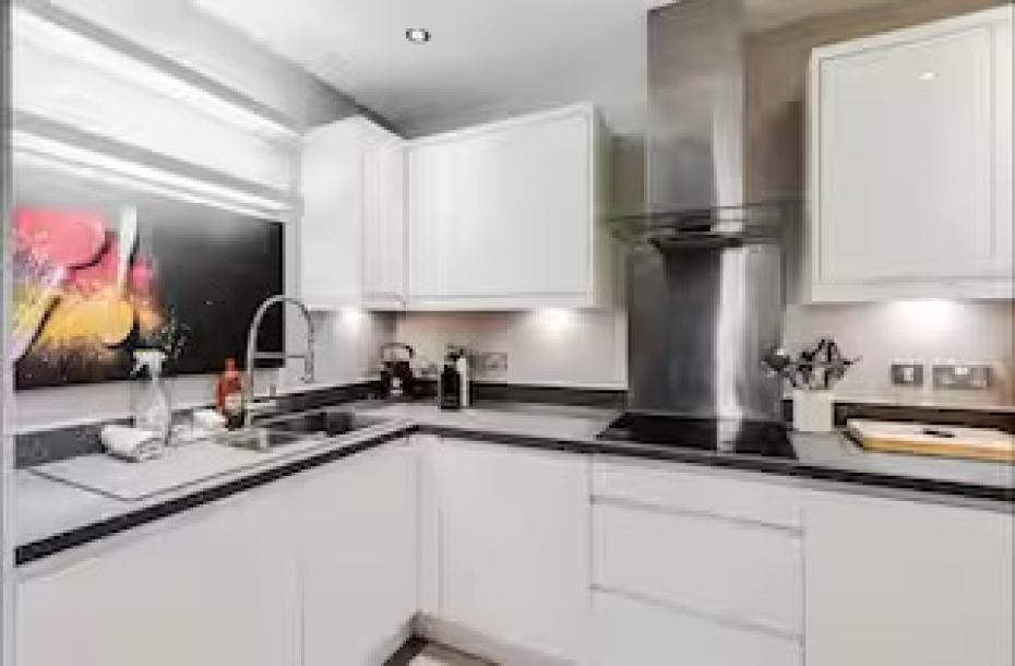 Spacious Central Liverpool Penthouse| Free Parking-3