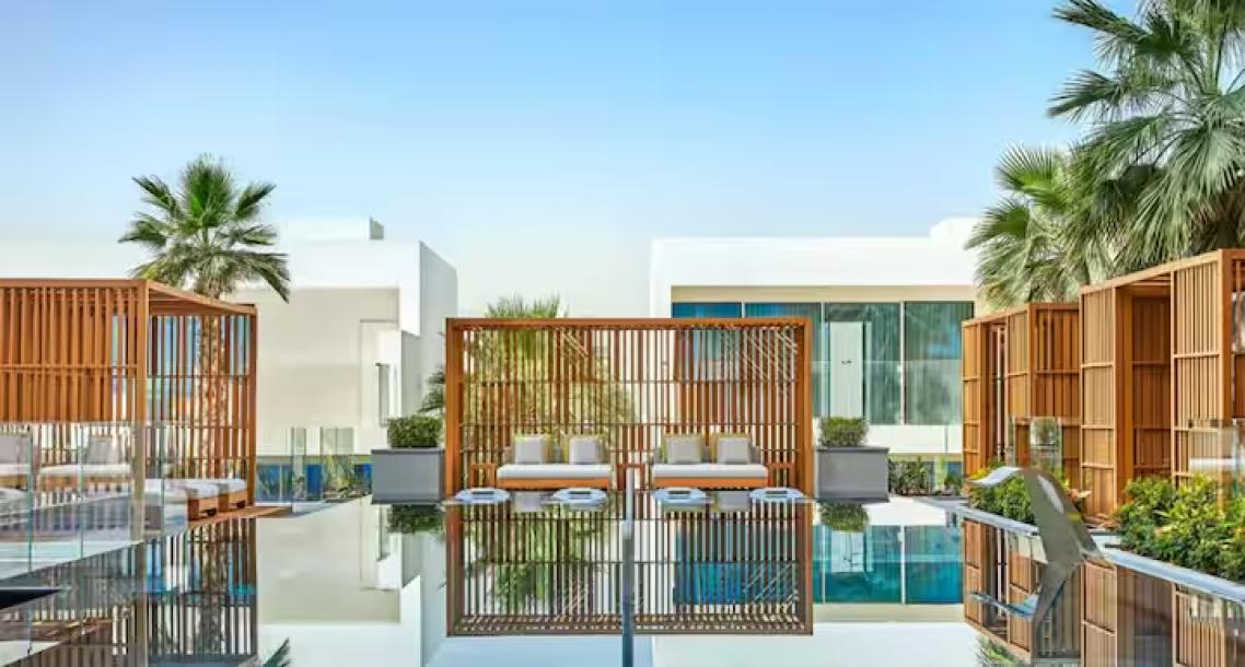 Pool Apt. Five Palm Jumeirah Dubai up to 6guest-17